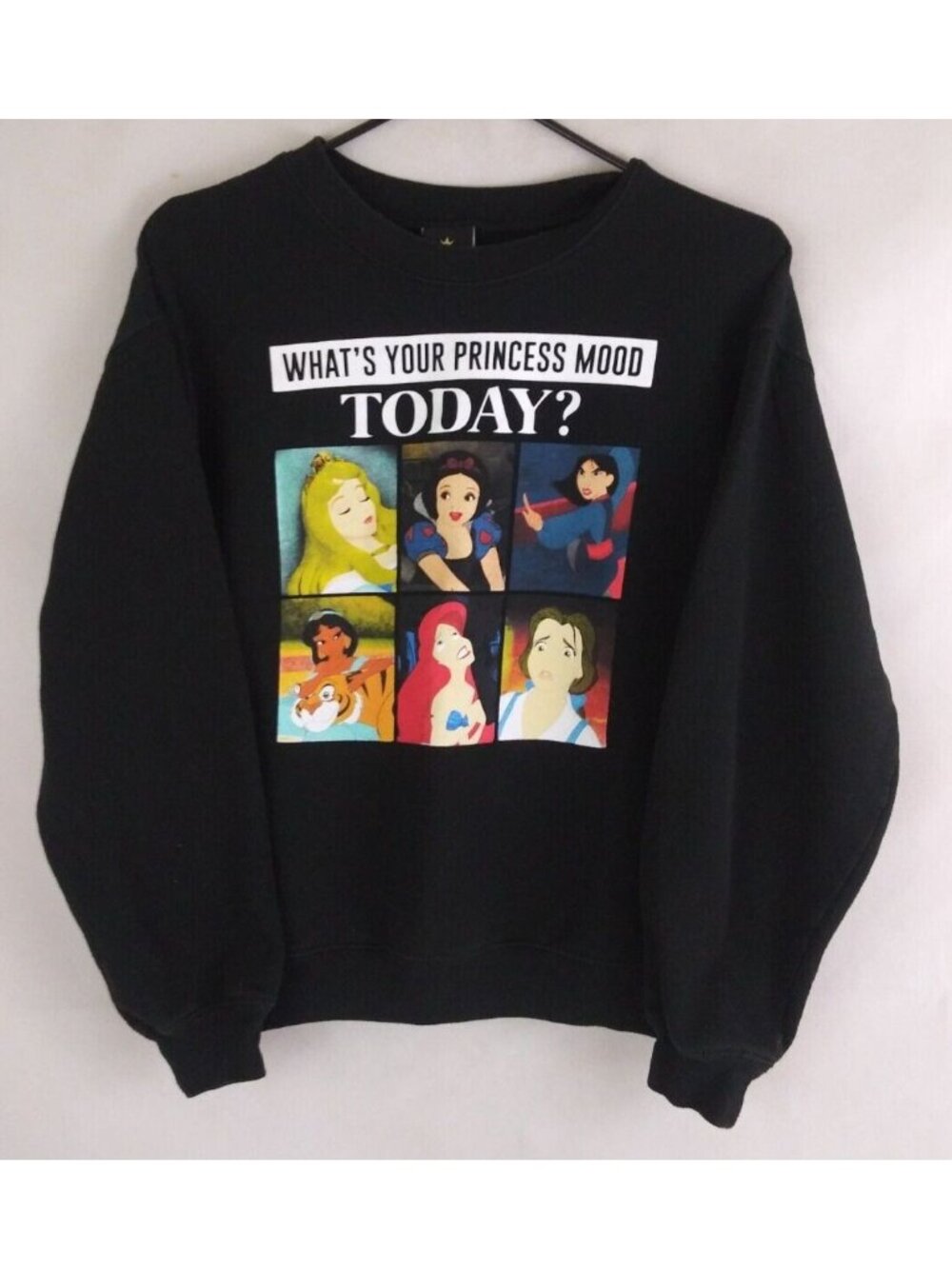 Disney Princess What's Your Princess Mood Today? Black Sweatshirt Size Medium